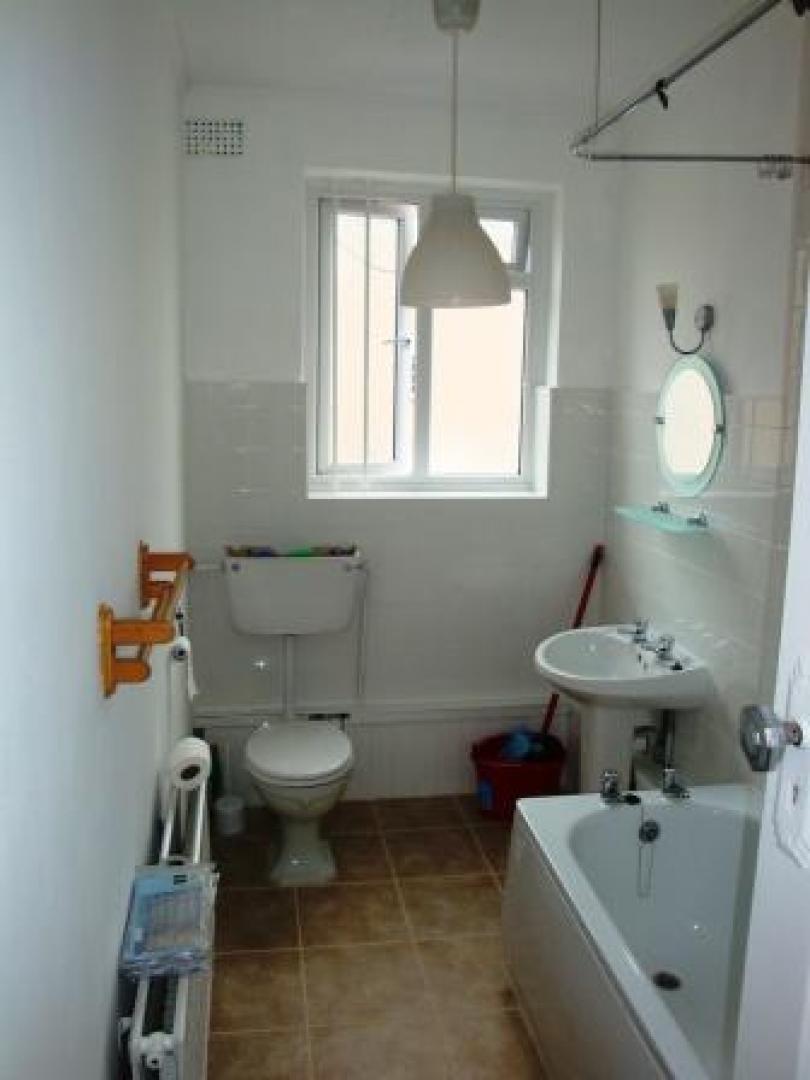 			3 Bedroom, 1 bath, 1 reception Flat			 Finchley Road, FINCHLEY ROAD